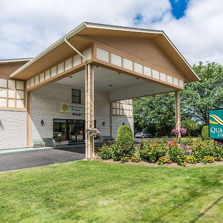 Quality Inn Shelburne - Burlington Extérieur photo