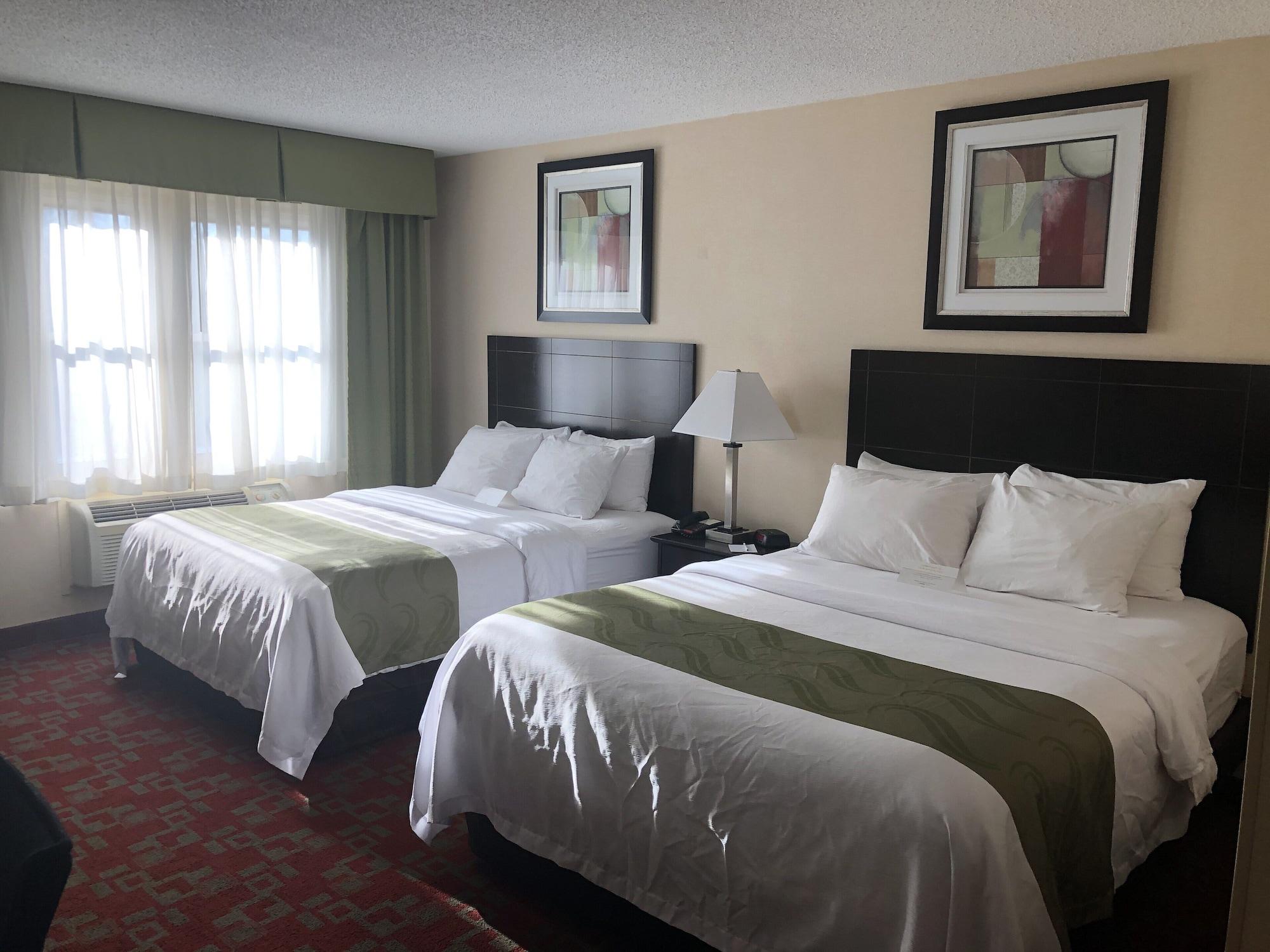 Quality Inn Shelburne - Burlington Extérieur photo