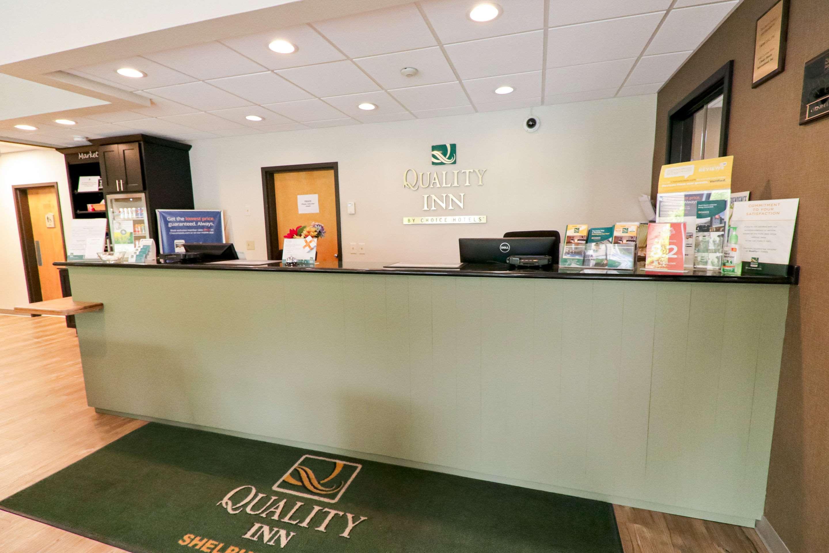 Quality Inn Shelburne - Burlington Extérieur photo