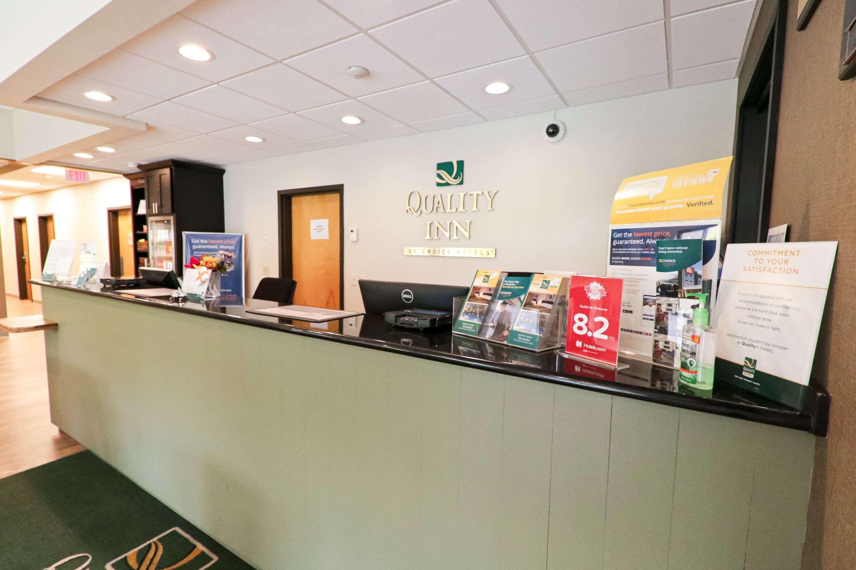 Quality Inn Shelburne - Burlington Extérieur photo