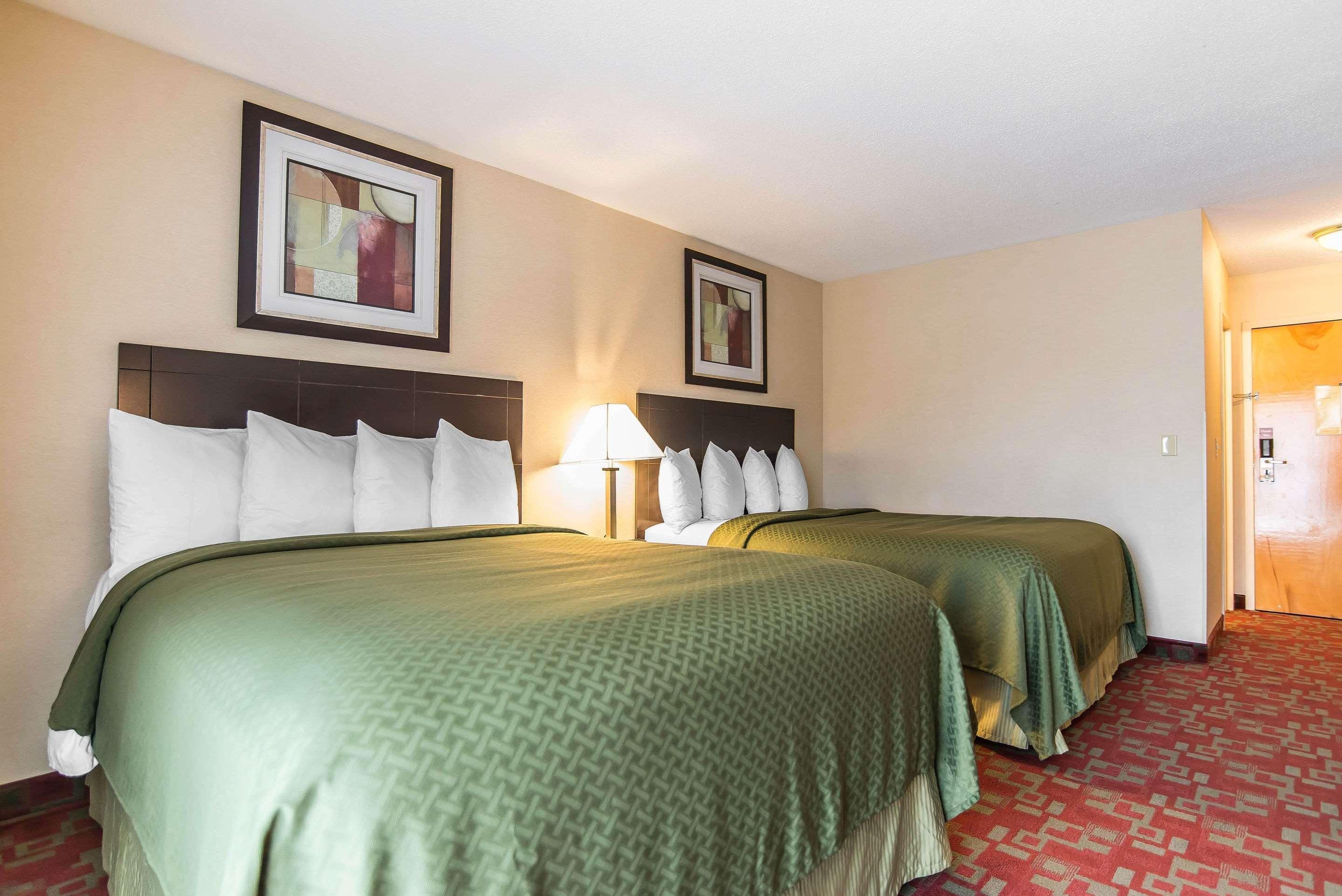 Quality Inn Shelburne - Burlington Extérieur photo